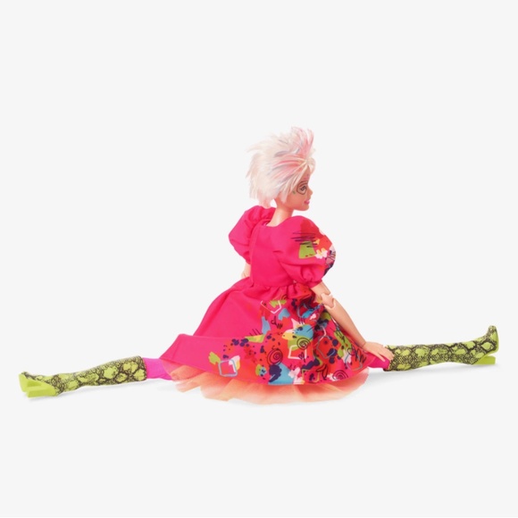 Barbie🩷 Weird Barbie In Original Box Mint Condition❣️ - Picture 2 of 7